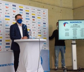 斯洛伐克队初选名单：什克里尼亚尔、哈姆西克在列